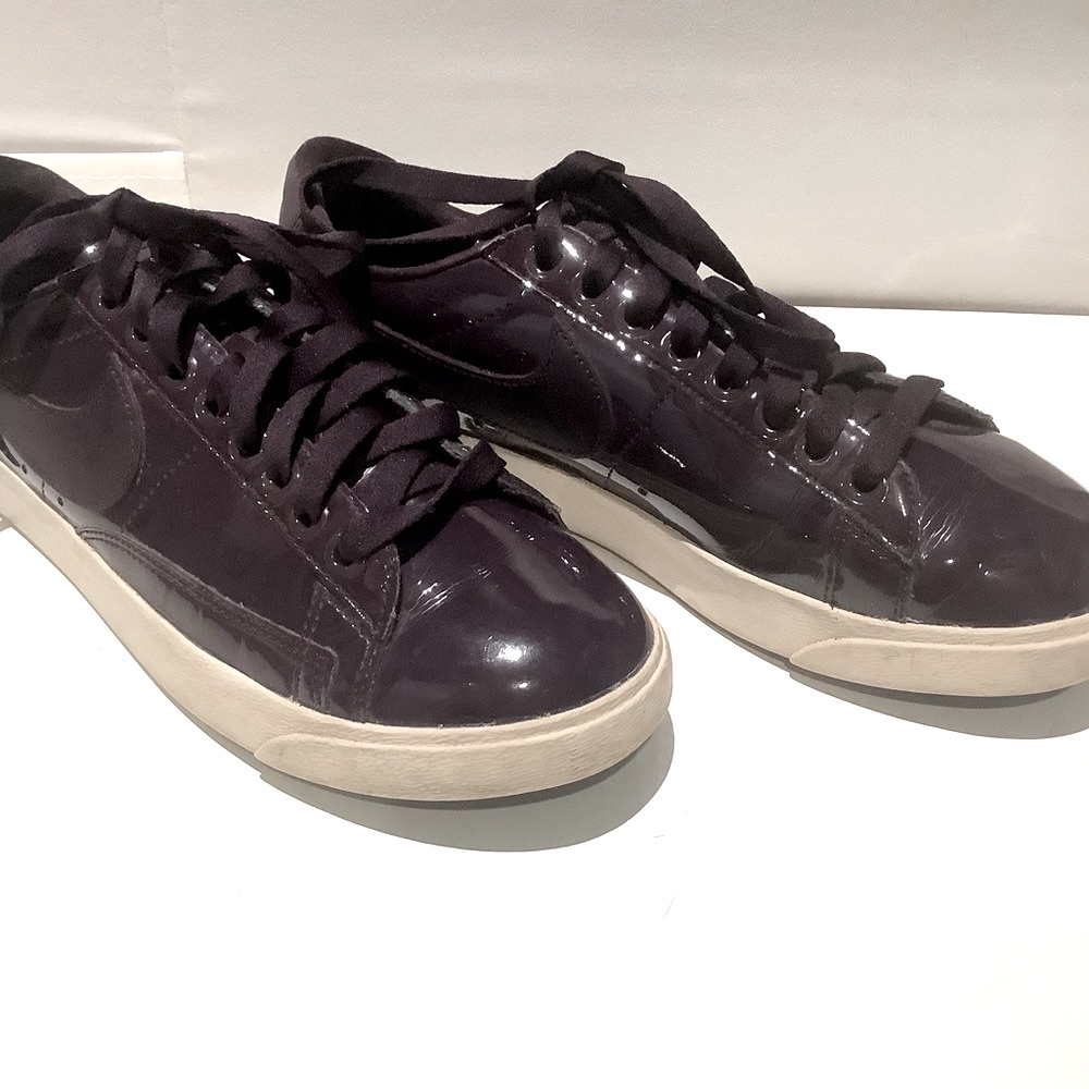 Nike Blazer Low - Ruby Rose Patent Leather